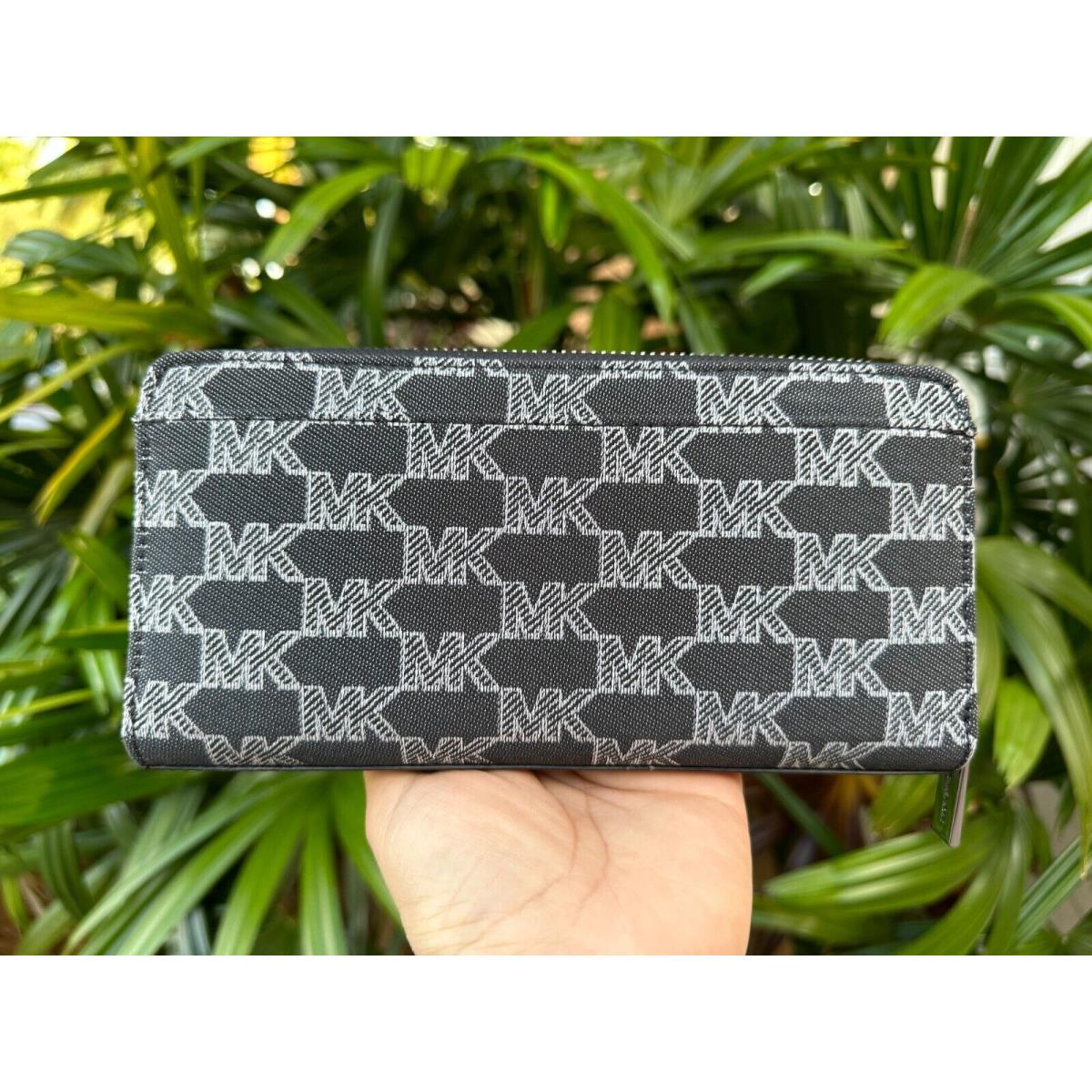 MK tech outlet wallet