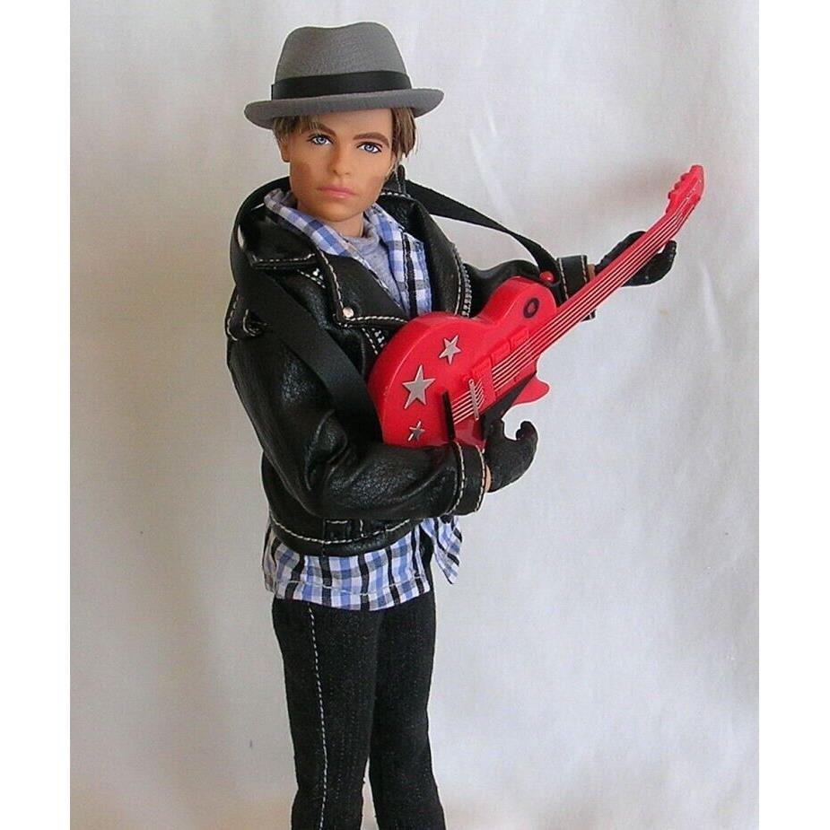 Barbie Ken Steve Trevor Chris Pine Articulated Rock Guitarist W/stand NO Box