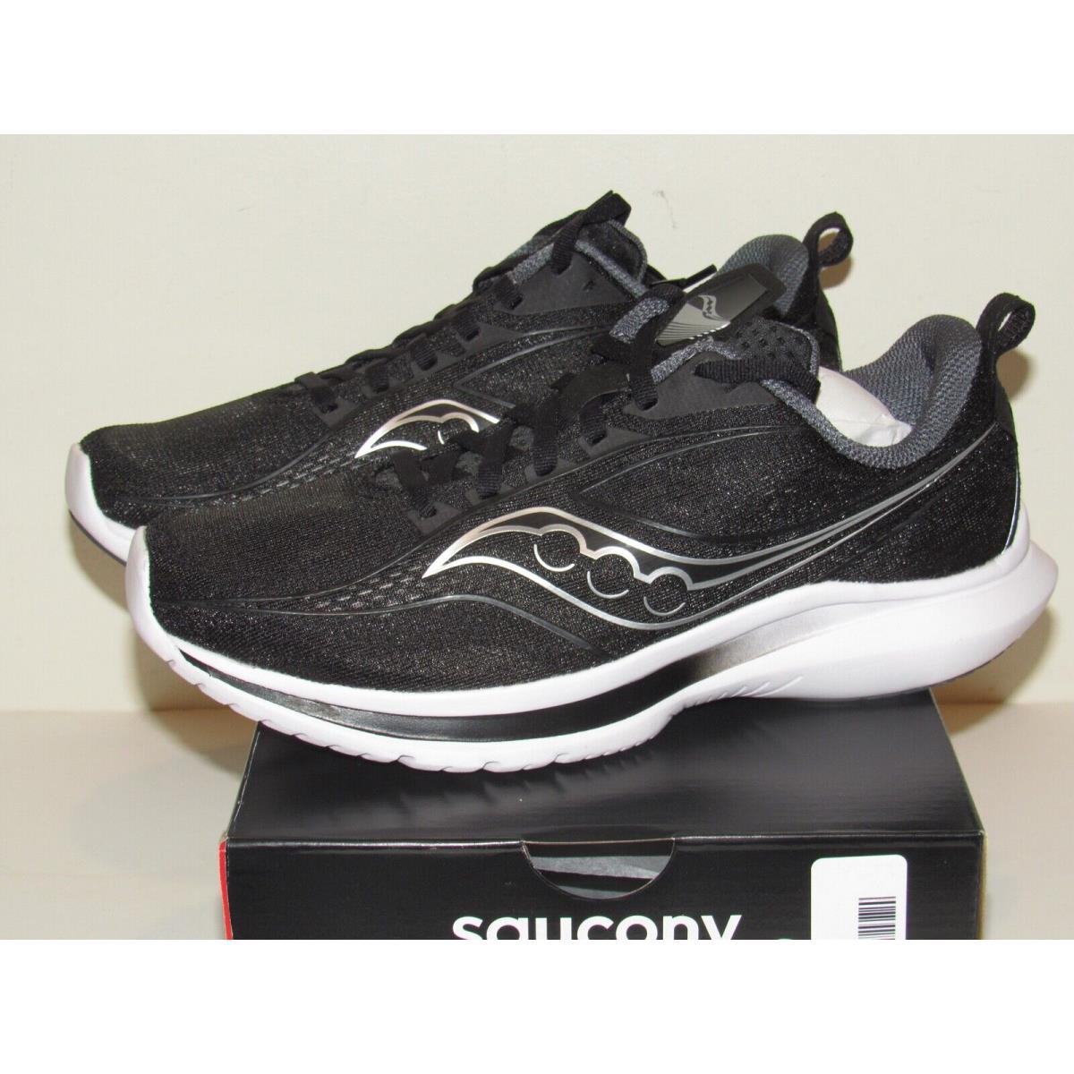 Saucony Kinvara 13 Womens Size 9 D Wide Running Shoe Sneakers Black Silver