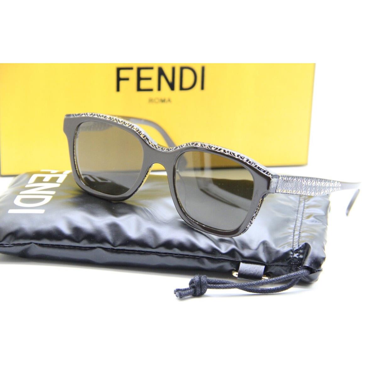 Fendi FE 40077I 50E Brown Black Sunglasses W/case 51-20