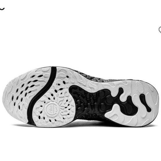 Nike shoes  - Anthracite/Black/White 3
