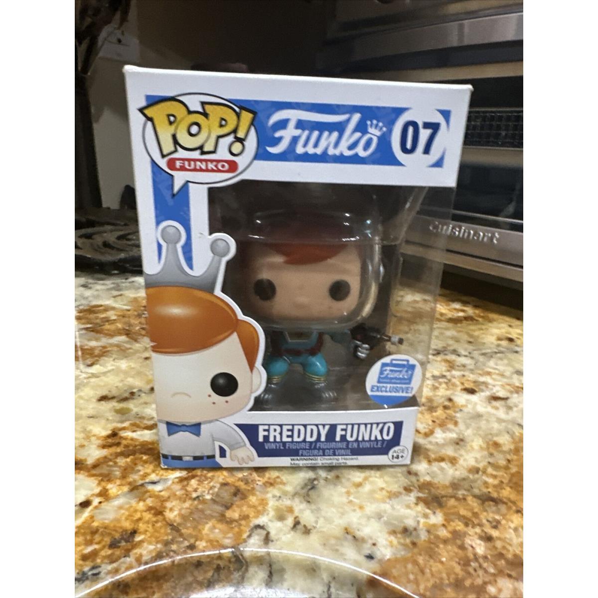 Funko Pop Freddy Funko 07 - Freddy with Ray Gun Mint