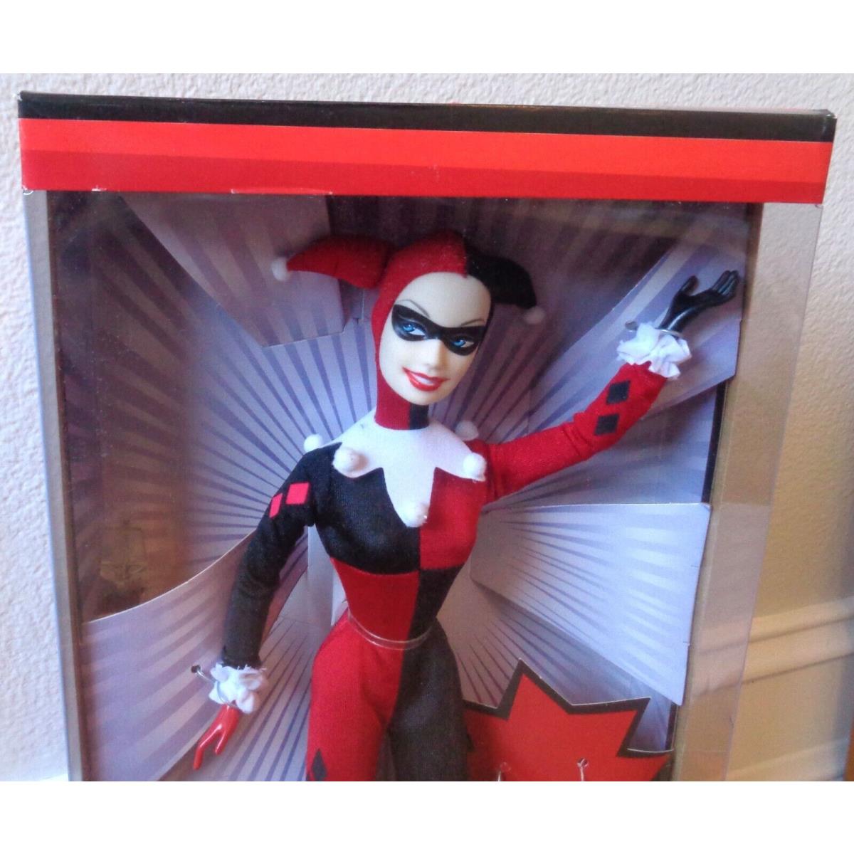 2005 Mattel DC Comics Harley Quinn Barbie Doll H7616 W/keycha