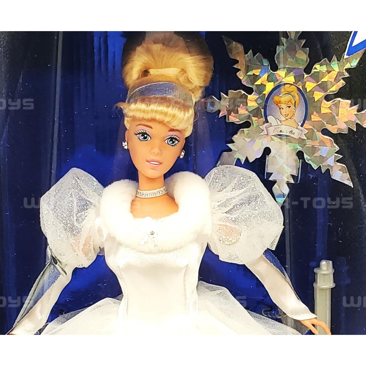 Disney Holiday Princess Cinderella Doll Special Edition 1996 Mattel 16090