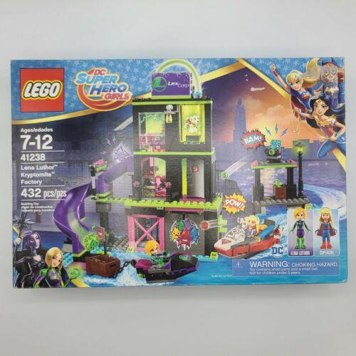 Lego DC Super Hero Girls Lena Luthor Kryptomite Factory 41238 432 Pieces