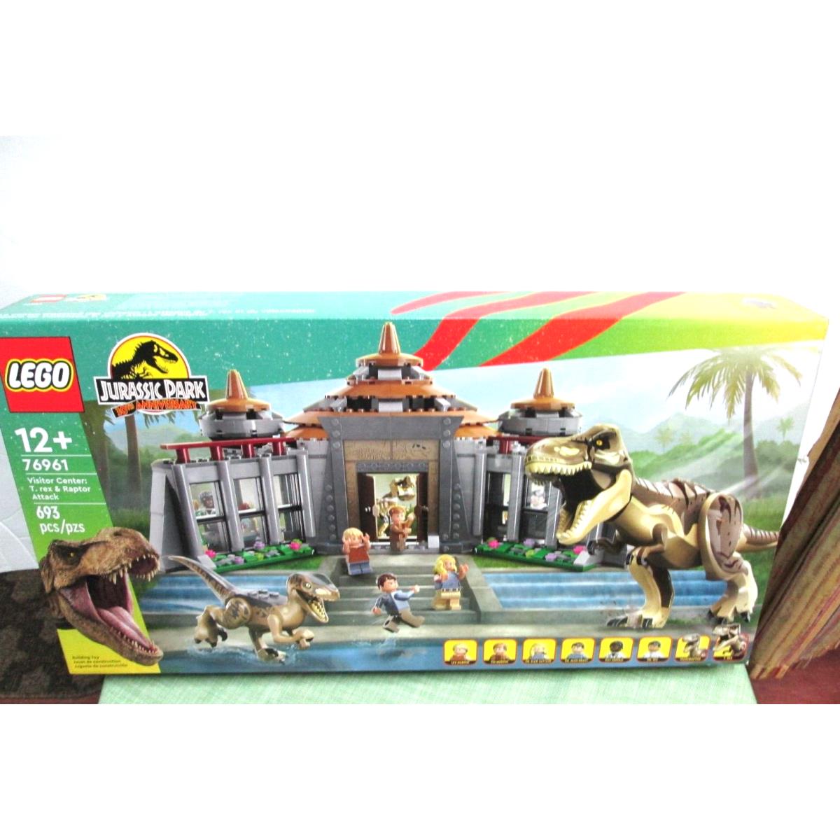 Lego Visitor Center: T. Rex & Raptor Attack Jurassic Park Visitor Center: T. Rex Raptor Attack Set 76961