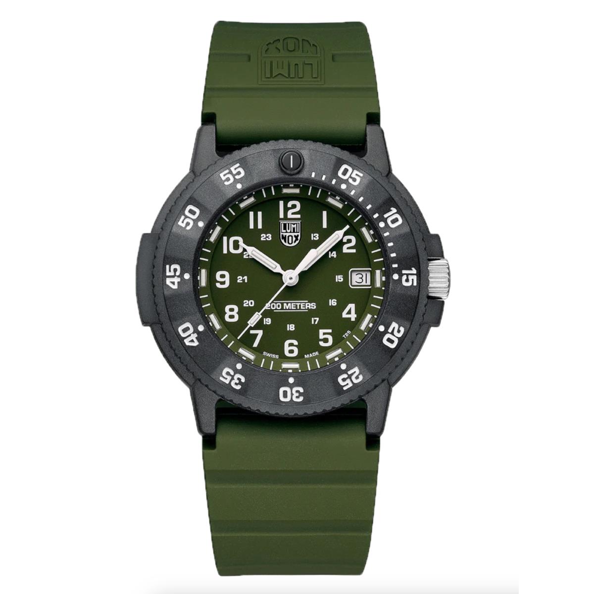 Luminox Navy Seal Evo XS.3013.EVO.S Carbonox Military 43 mm Rubber Men`s Watch