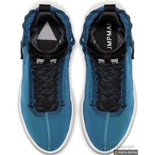 Nike shoes  - GREEN ABYSS-LOOKS BLUE 2