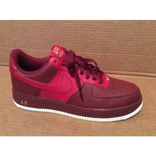 Nike shoes  - Red 5