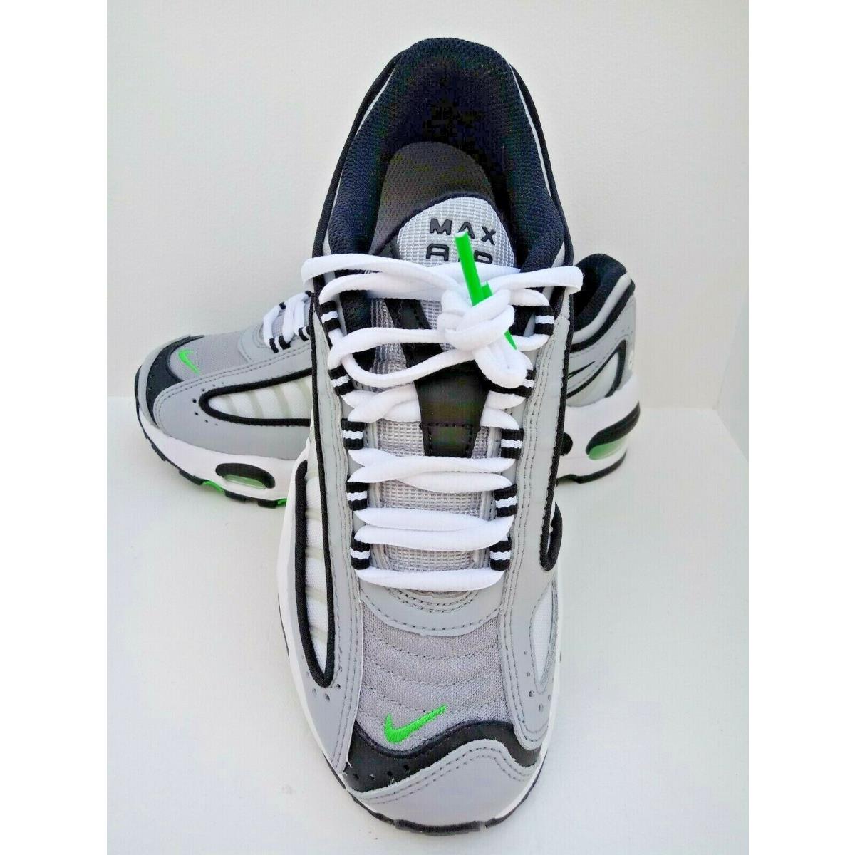 Nike shoes  - Wolf Grey/Black-Green Spark-White 9