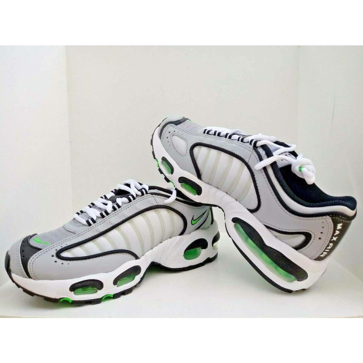 Nike shoes  - Wolf Grey/Black-Green Spark-White 2