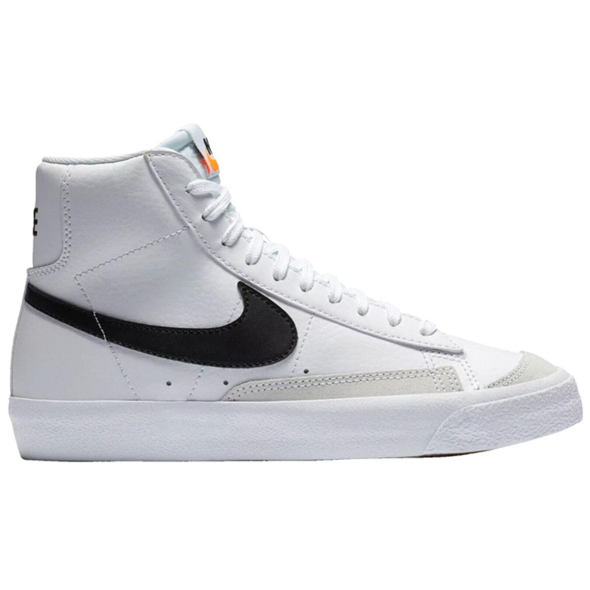 Nike Blazer Mid `77 (gs) Blazer Mid `77 GS Grade School Boy`s Sneaker White/Black