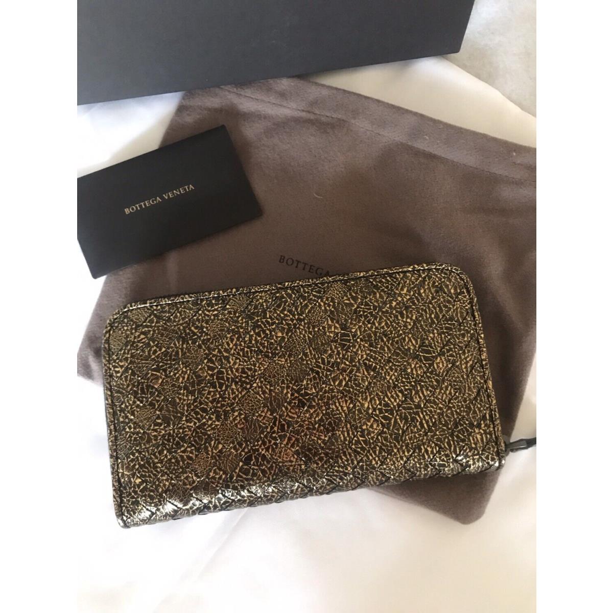 Bottega Veneta Metallic Gold Intrecciato Nappa Nero Black Zip Around Wallet