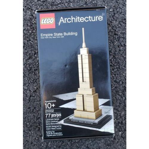 Lego Architecture Empire State Building Set 21002 New/sealed Retired Set