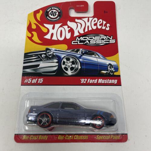1992 Ford Mustang 1/64th Modern Classics Diecast 40th Anniversary Hot Wheels