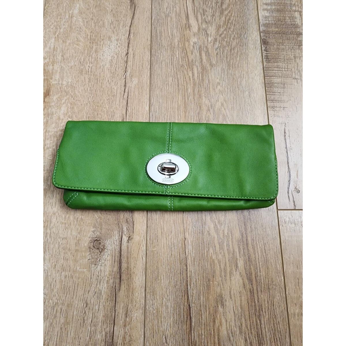 Coach Green Smooth Leather Turnlock Bifold Long Evening Clutch Pouch