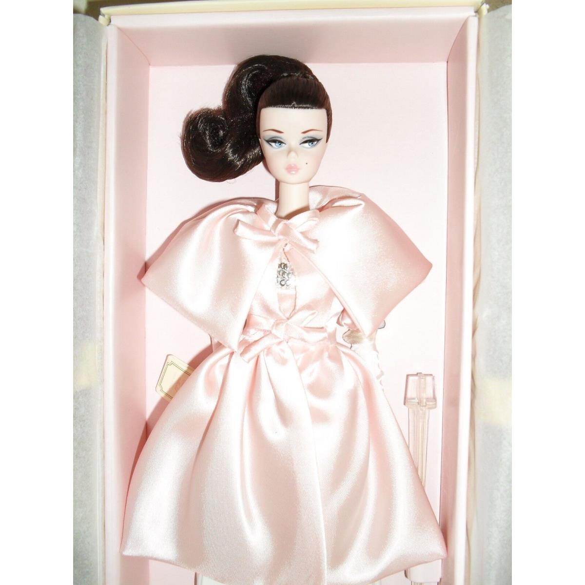 Blush Beauty Silkstone Barbie Nrfb with Shipper Fan Club Exclusive 4400