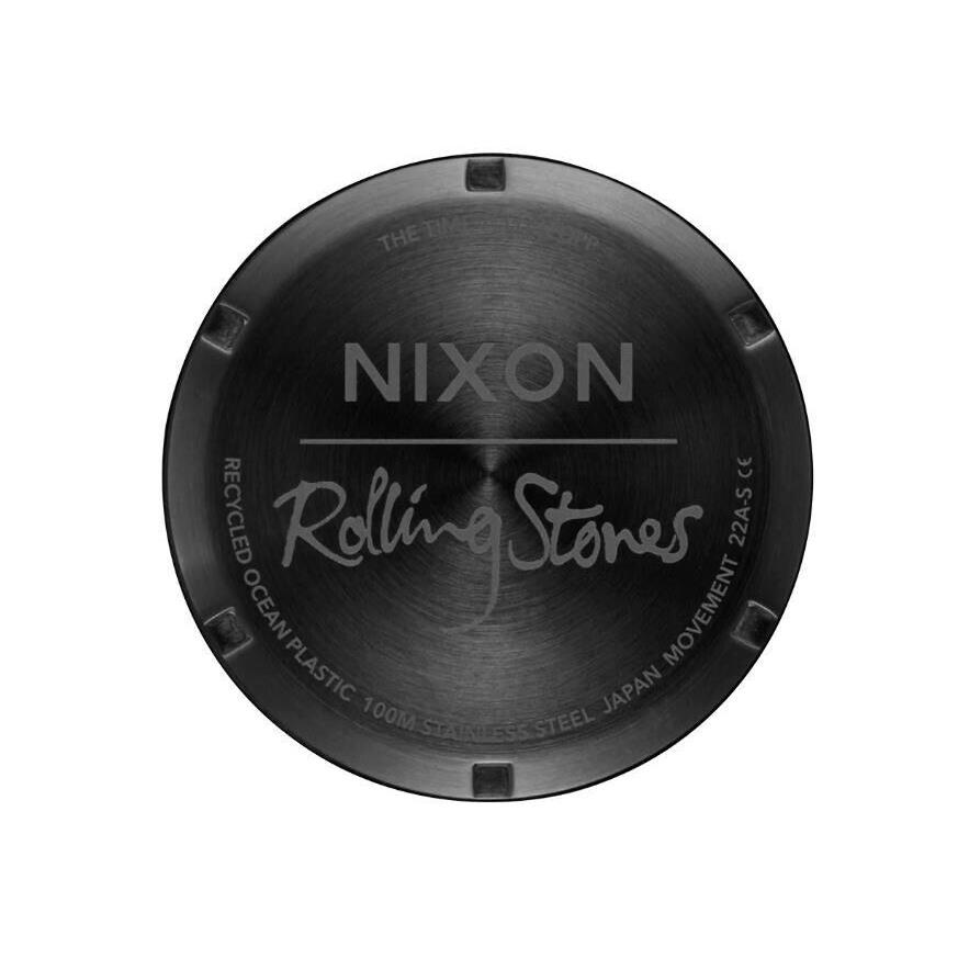 Nixon watch  - Black 1
