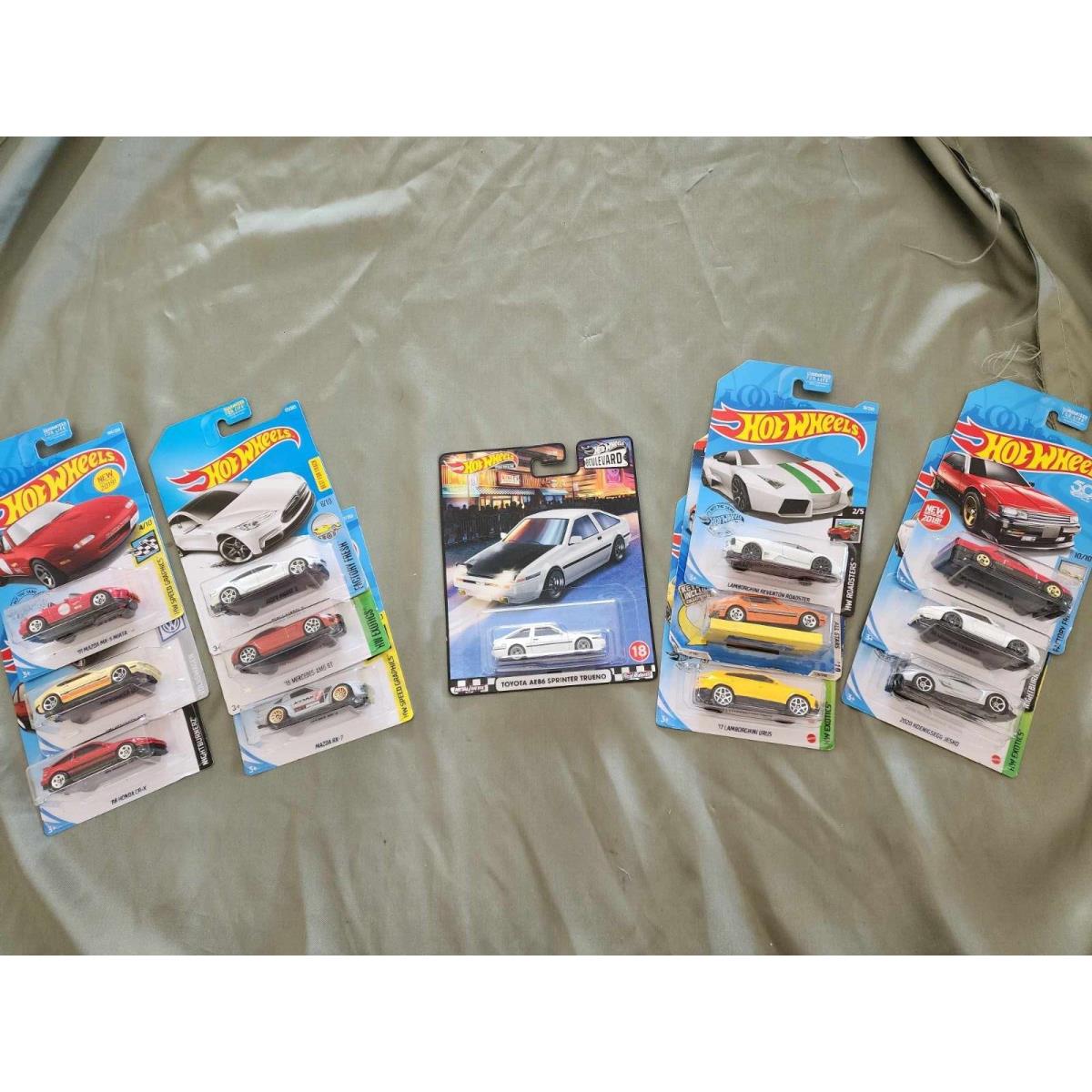 Hot Wheels Collectables: Set of 13