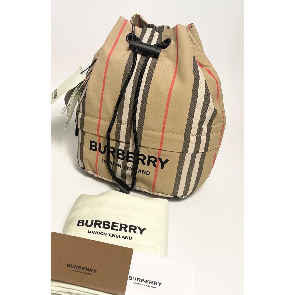 Burberry phoebe pouch best sale