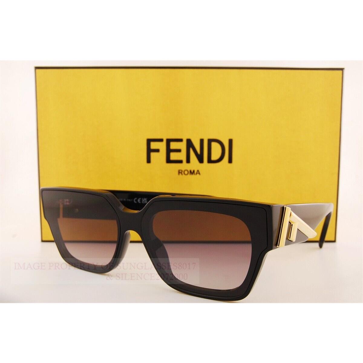 Fendi Sunglasses FE 40099I 01B Black/gradient Grayfor Women