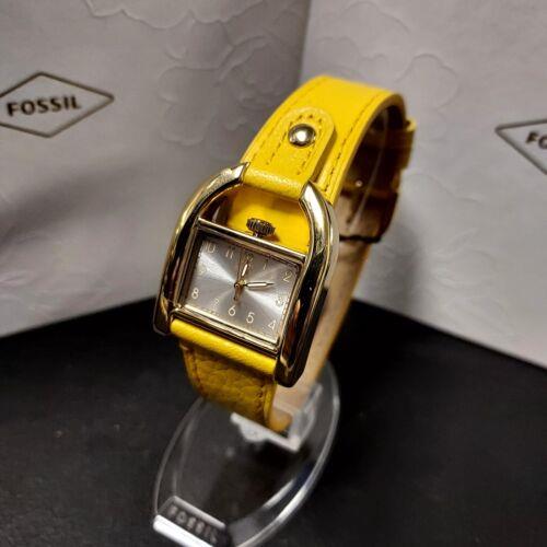 Fossil Women`s Harwell Analog Yellow Leather Strap Watch es5281