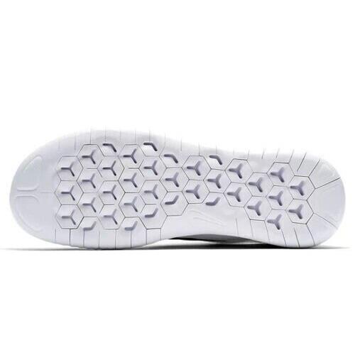 Nike shoes  - White 18