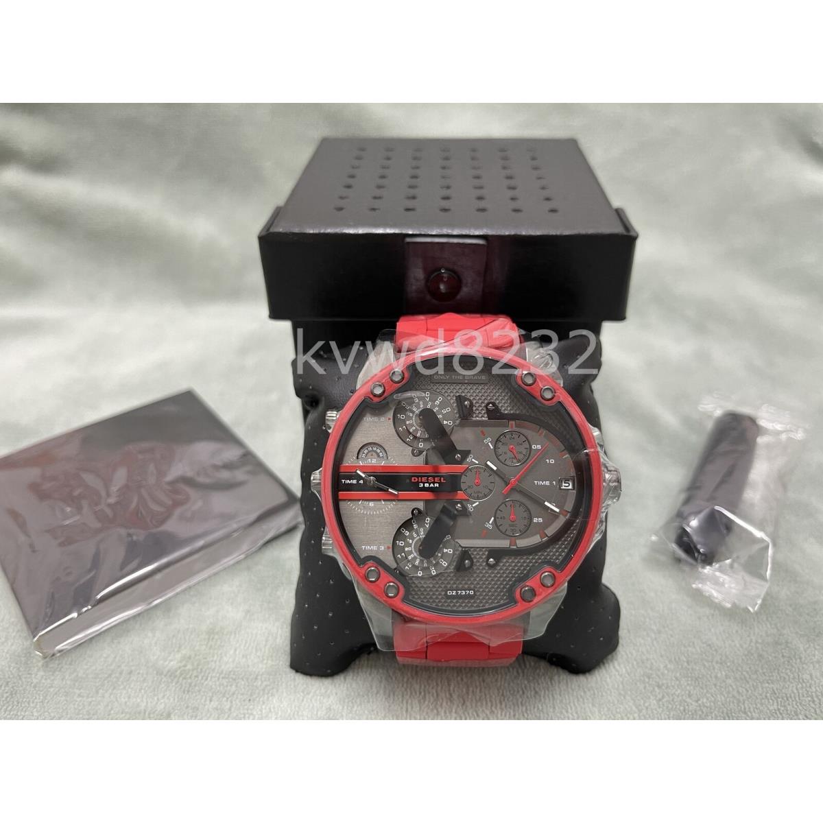 Diesel DZ7370 Mr Daddy Black Dial Red Stainless Steel Band Quartz Men`s Watch