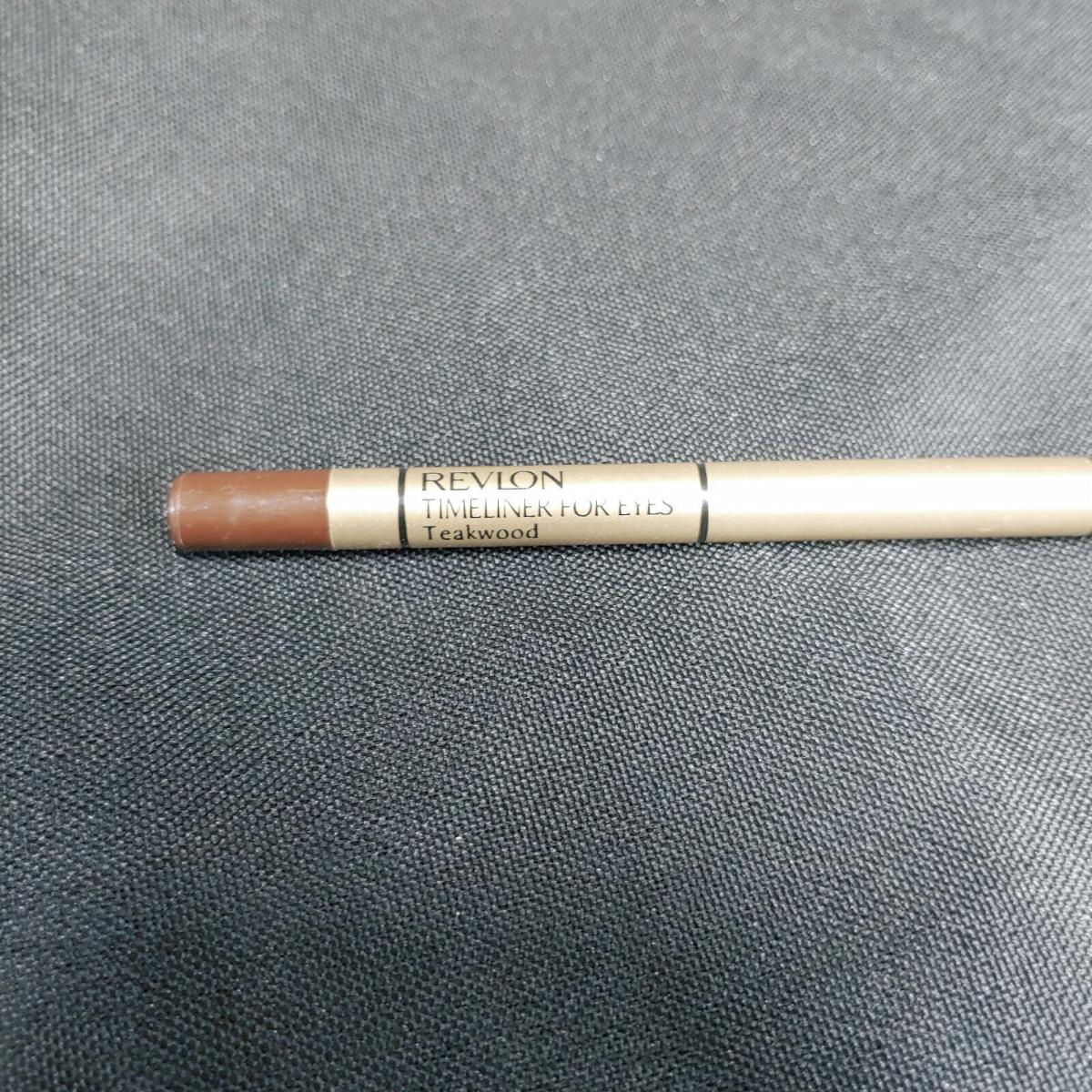 Revlon Timeliner For Lips Lipliner Pencil In Shade Teakwood