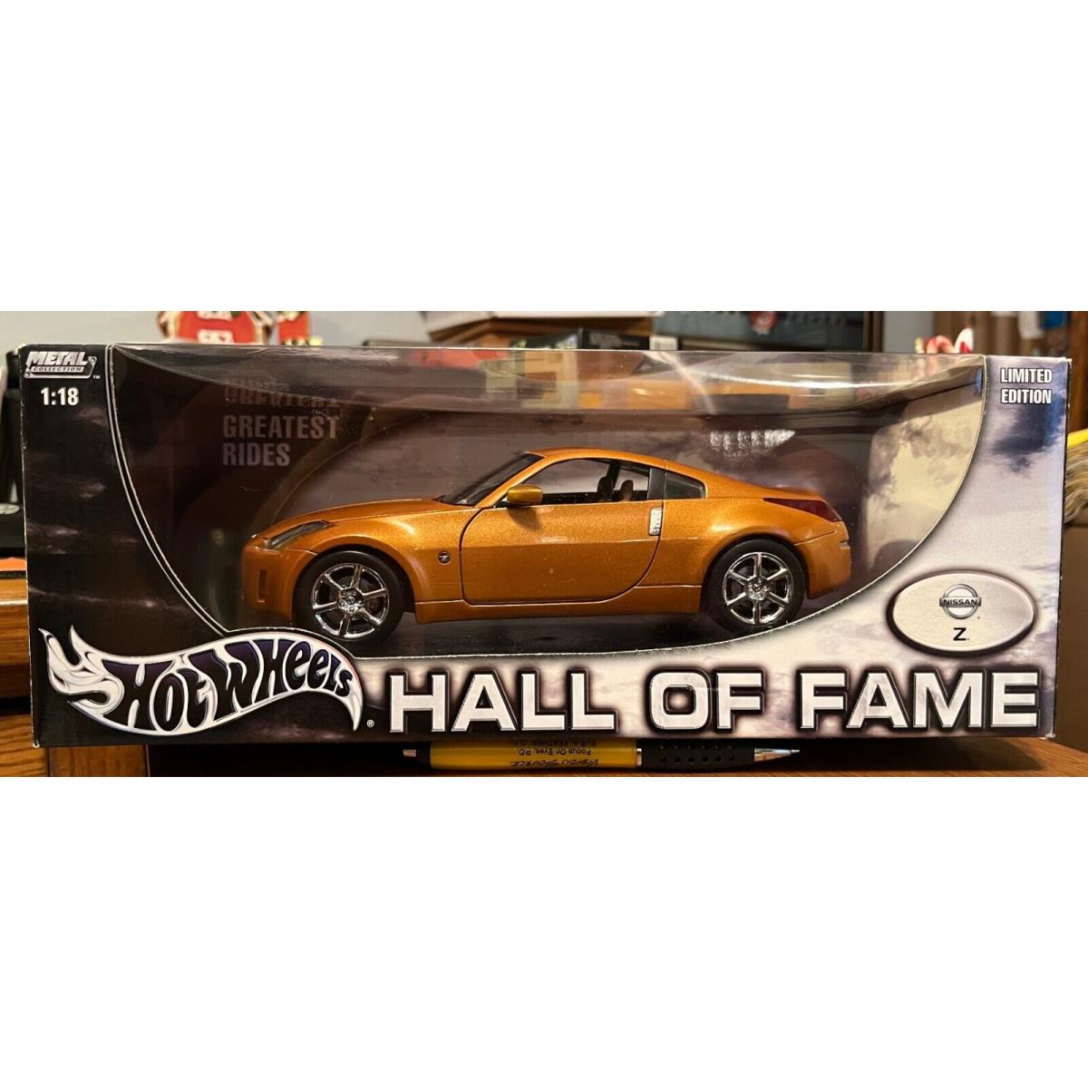 2003 Hot Wheels Hall Of Fame Nissan Z 1:18 Scale W/box -limited Edition -metal