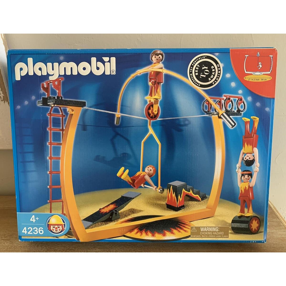 2006 Playmobil Circus 4236 Tightrope Walker Acrobats Stunts Men Women Figure