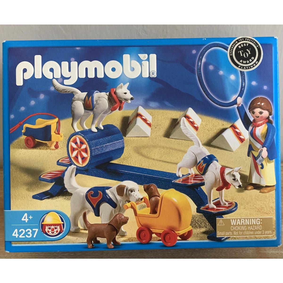 2006 Playmobil Circus 4237 Dog Puppy Trainer Act Show Stunts Figures Ages 4+