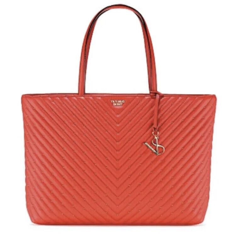 Victoria`s Secret Studded V Quilt Everything Tote -red