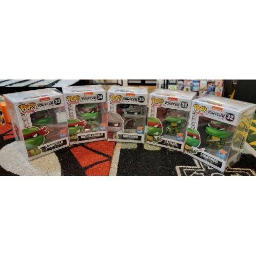 Teenage Mutant Ninja Turtles Comic Pop Set Vinyl Figure + Shredder PX Exclusive