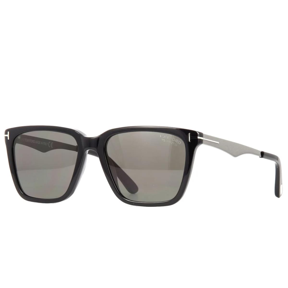 Tom Ford Garrett FT0862-F 01D Sunglasses Black Frame Gray Polarized Lenses 56mm