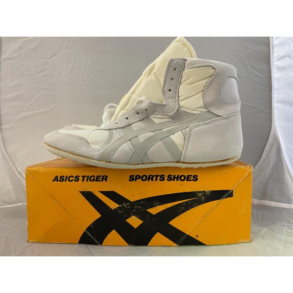 Vintage Asics Tiger Men`s Reflex Wrestling Shoes 90`s Size 9 Natural