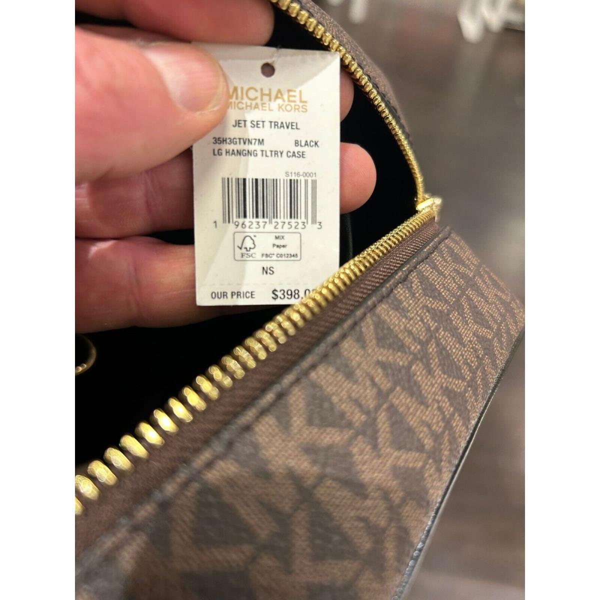 Michael kors 2025 makeup bag