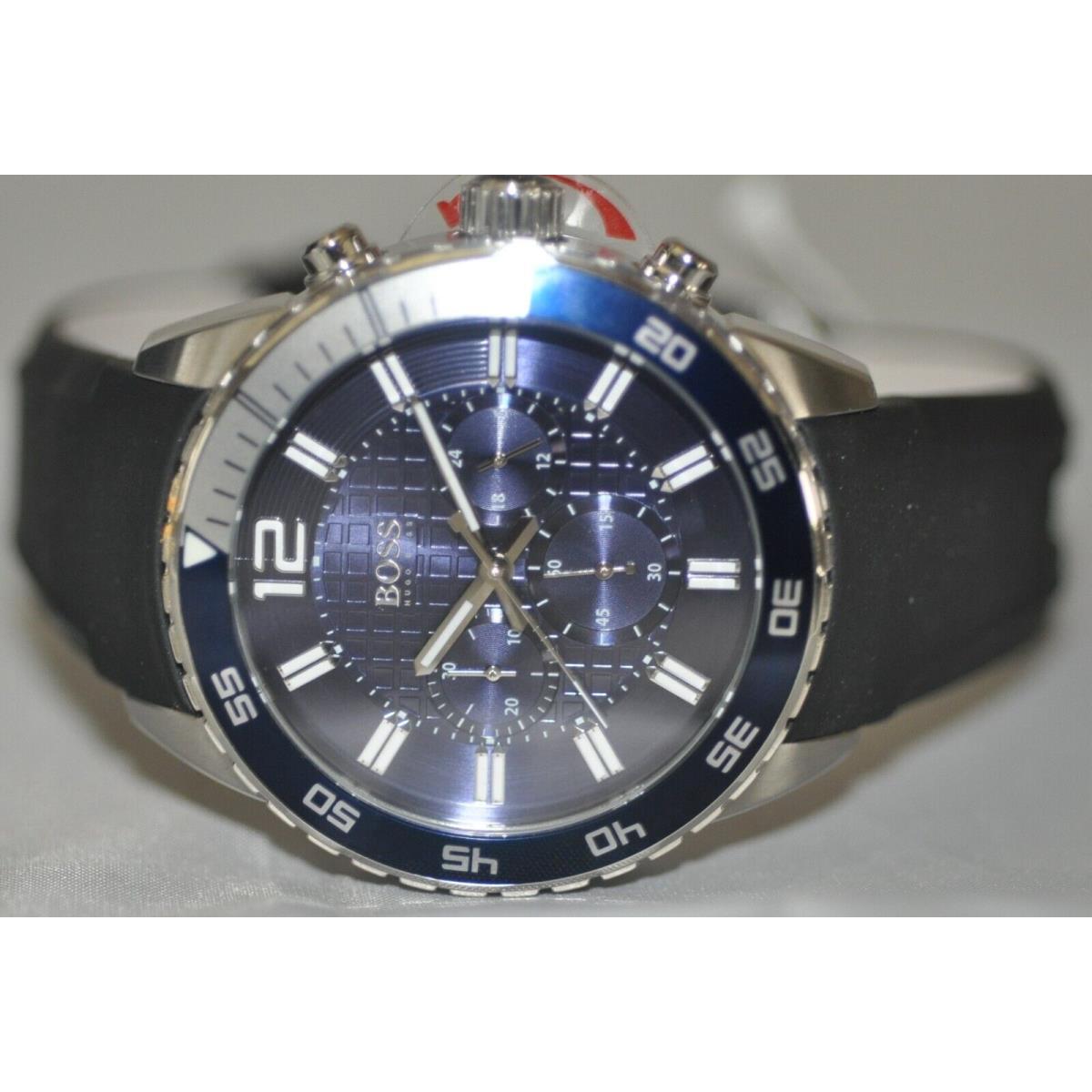 Hugo Boss Men`s Chrono Blue Dial Black Rubber Leather Backing Watch 1512803