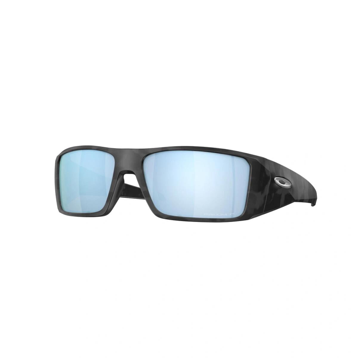 Oakley OO9231-5 Heliostat Matte Black Camo Prizm Deep Water Polarized Sunglasses - Frame: MATTE BLACK CAMO, Lens: