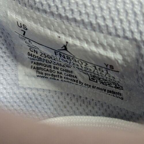 Nike shoes Legacy - White, Manufacturer: White/University Red-Game Royal-White 5
