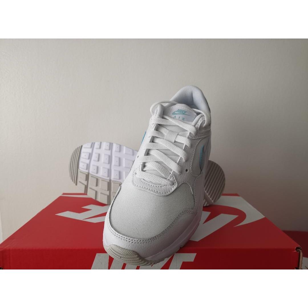 Nike shoes  - White 0
