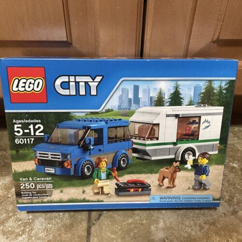 Vintage 2016 Lego City Van Caravan 60117