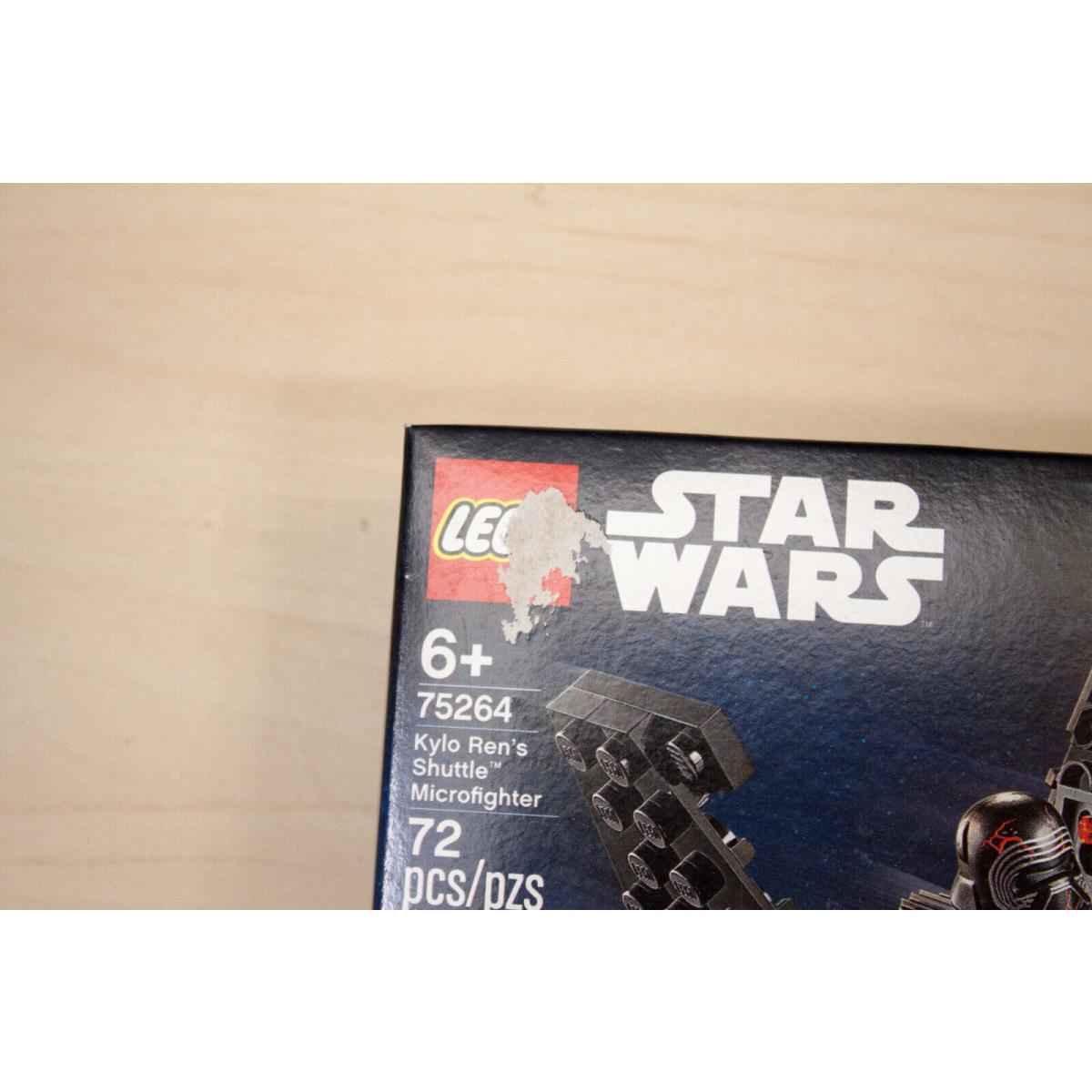 Lego Star Wars Kylo Ren`s Shuttle Microfighter 75264 Box