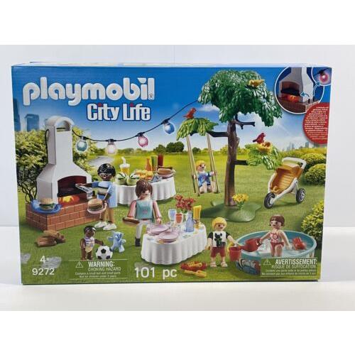 Playmobil City Life Housewarming Party 9272 Age 4+ 101 Pcs Lights