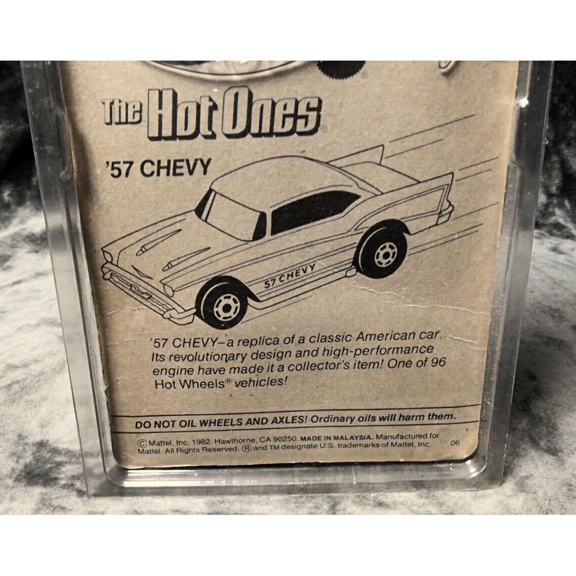Hot Wheels toy CHEVY - BLACK / WHITE