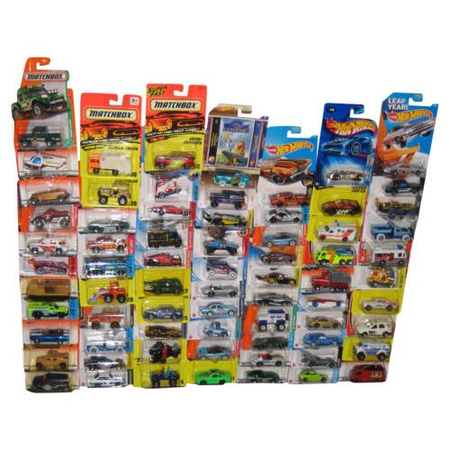 Hot Wheels Matchbox Mattel Die-cast Toy Cars Collection - Lot of 71 Cars