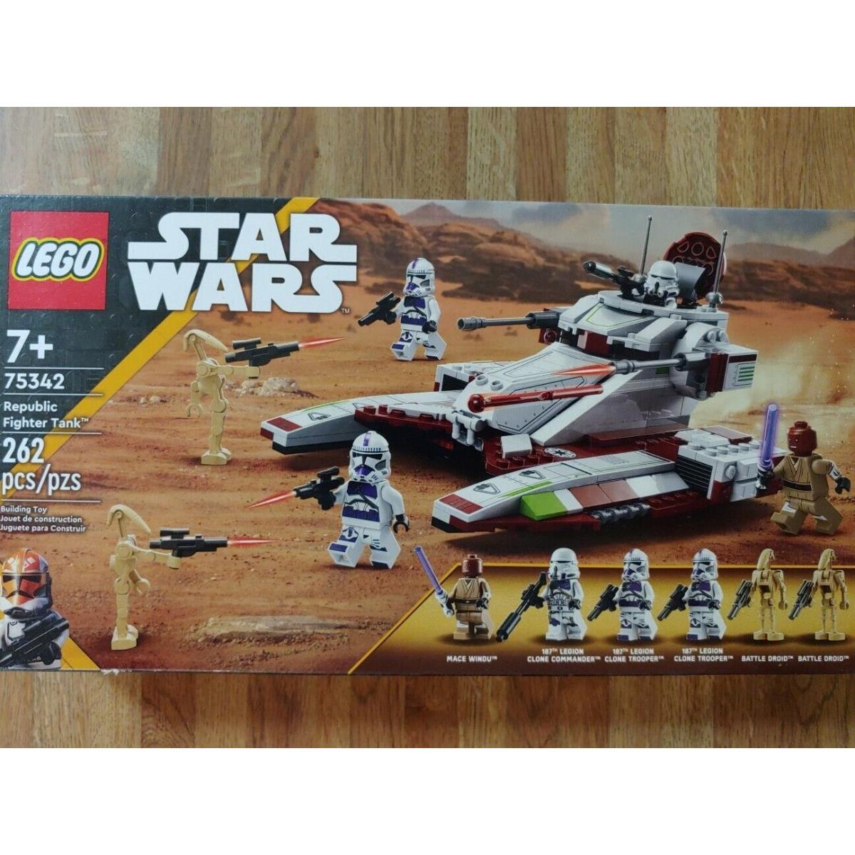 Lego Star Wars Republic Fighter Tank Set 75342 and Box