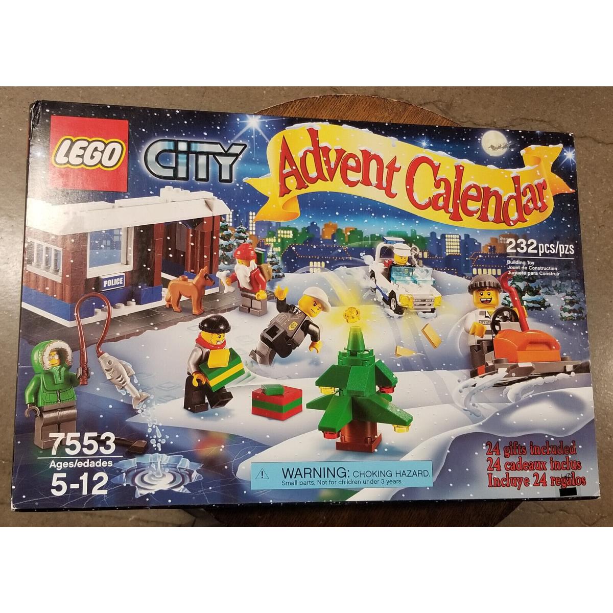 Lego 7553 Christmas City Advant Calander Minifigures Cop Dog Fish Santa Claus US