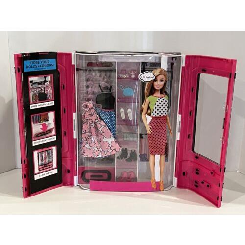 Barbie Fashionistas Ultimate Closet Pink W/clothes Accessories 15 Pieces