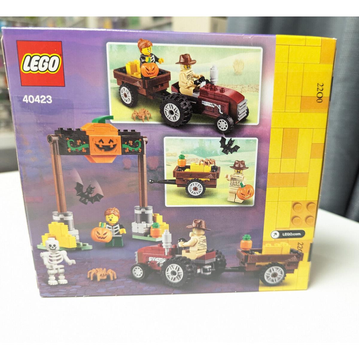 Lego Seasonal Halloween Fall Hayride Set 40423 Retired Tractor Pumpkin Patch